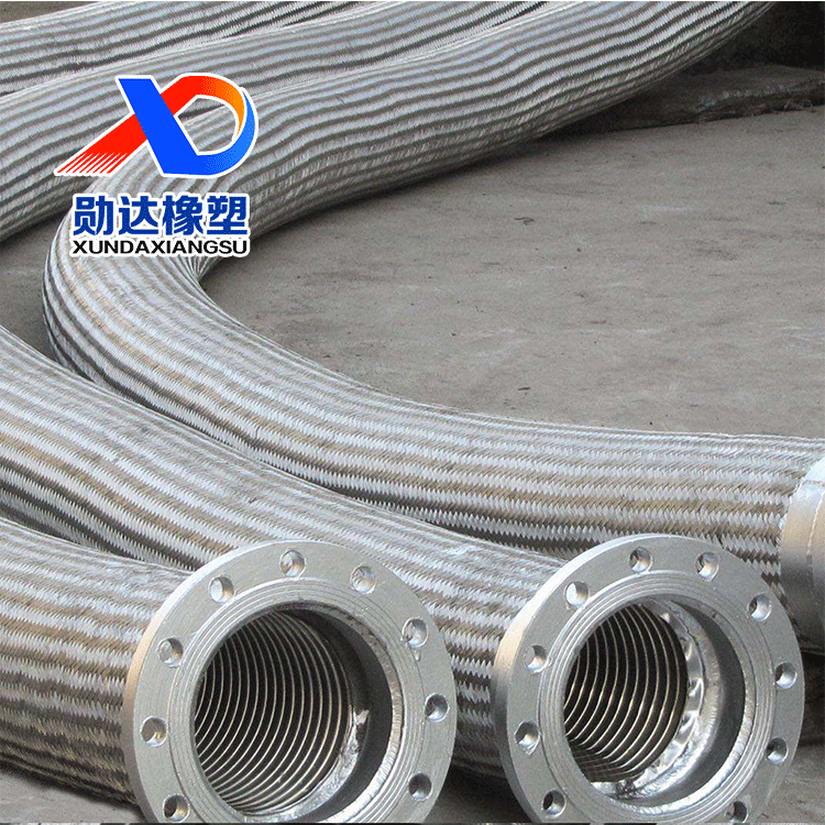 金屬軟管在工程機(jī)械中如何選用？需要看哪...